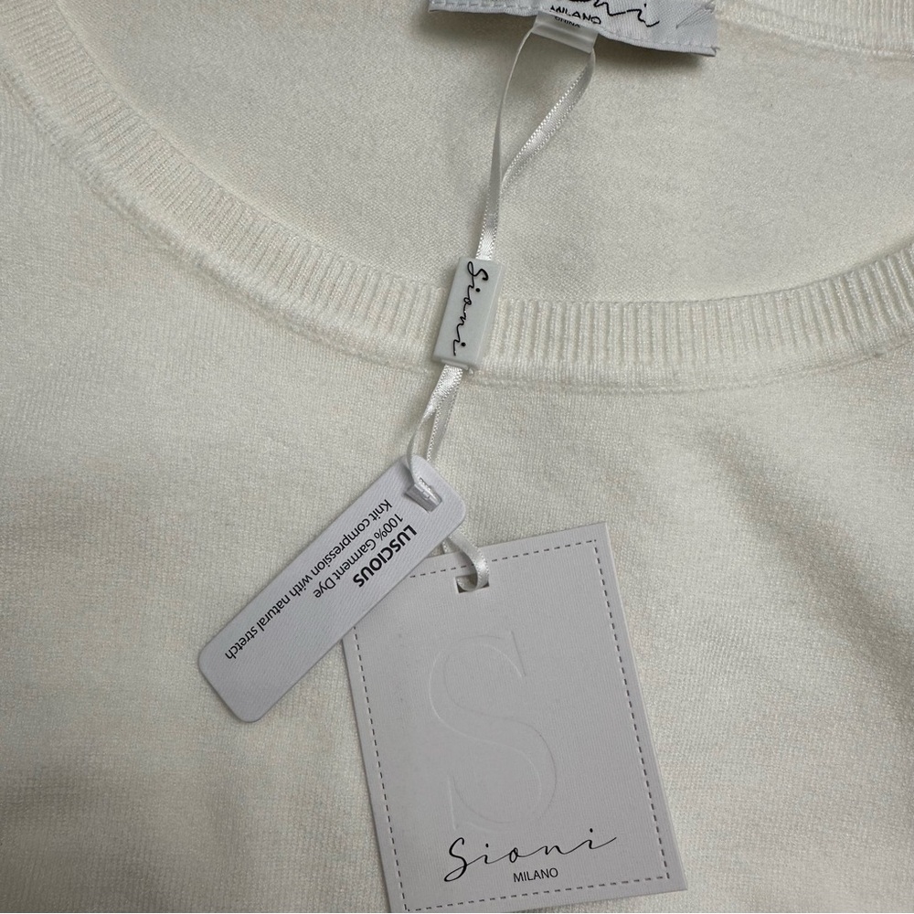 Sioni Milano Eggshell Floral Sheer Sleeve Top size 3X - Picture 11 of 12